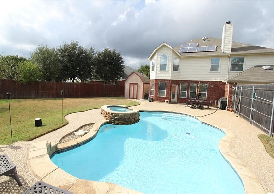 1st image of 2153 Fountain Dr
