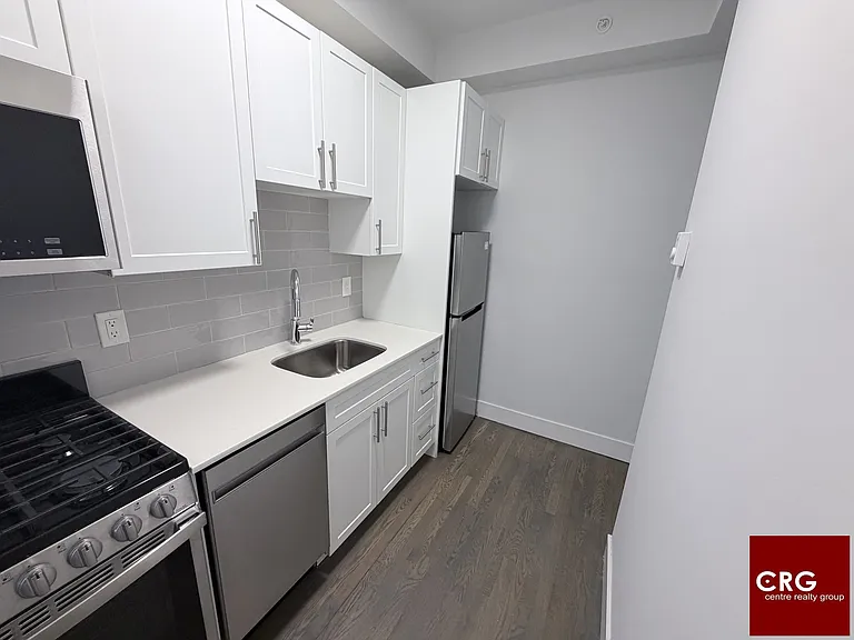 81 Park Dr #A — Photo 16