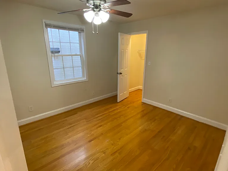 3115 Parkwood Ave — Photo 12