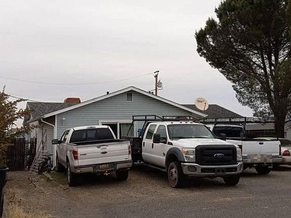 3rd image of 8190 E Loos Dr