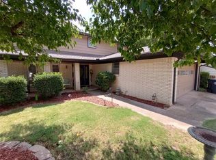 8008 NW 27th St, Bethany, OK 73008