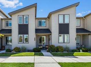 2564 NE Purcell Blvd, Bend, OR 97701