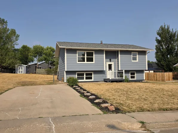 815 S 32nd St, Spearfish, SD 57783