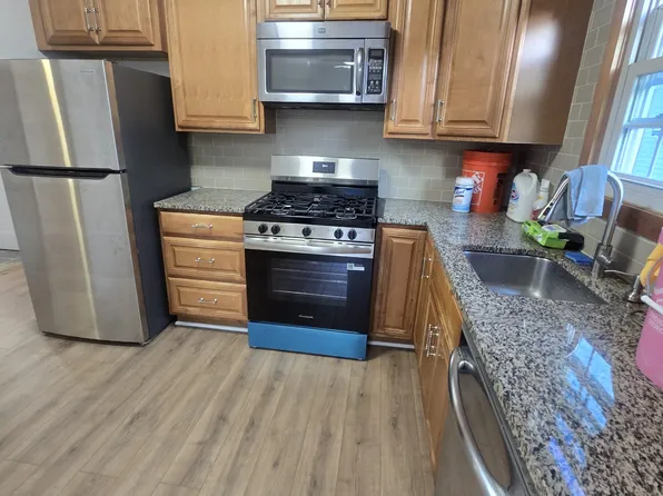 (undisclosed Address), Yonkers, NY 10704