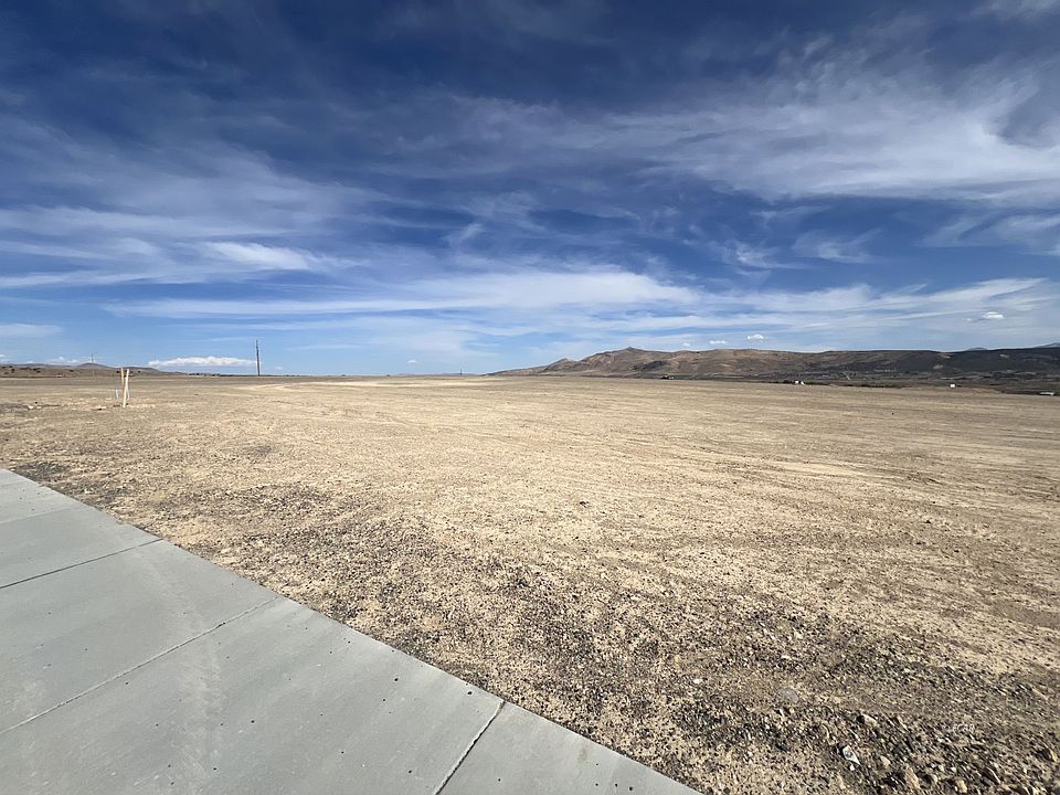 2nd image of 2970 Lecomte Ct