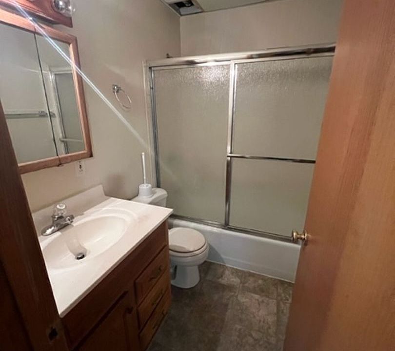335 Iowa 335 Iowa Ave Martensdale, IA Zillow