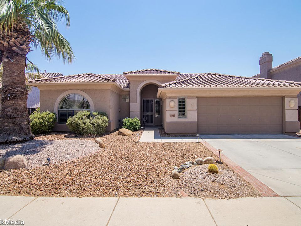 1st image of 1409 W Windsong Dr