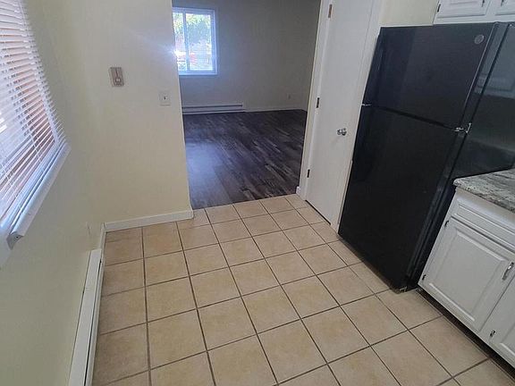 5th image of 1014 Pine STREET