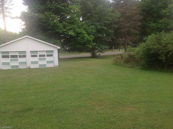 3rd image of 770 W Main St