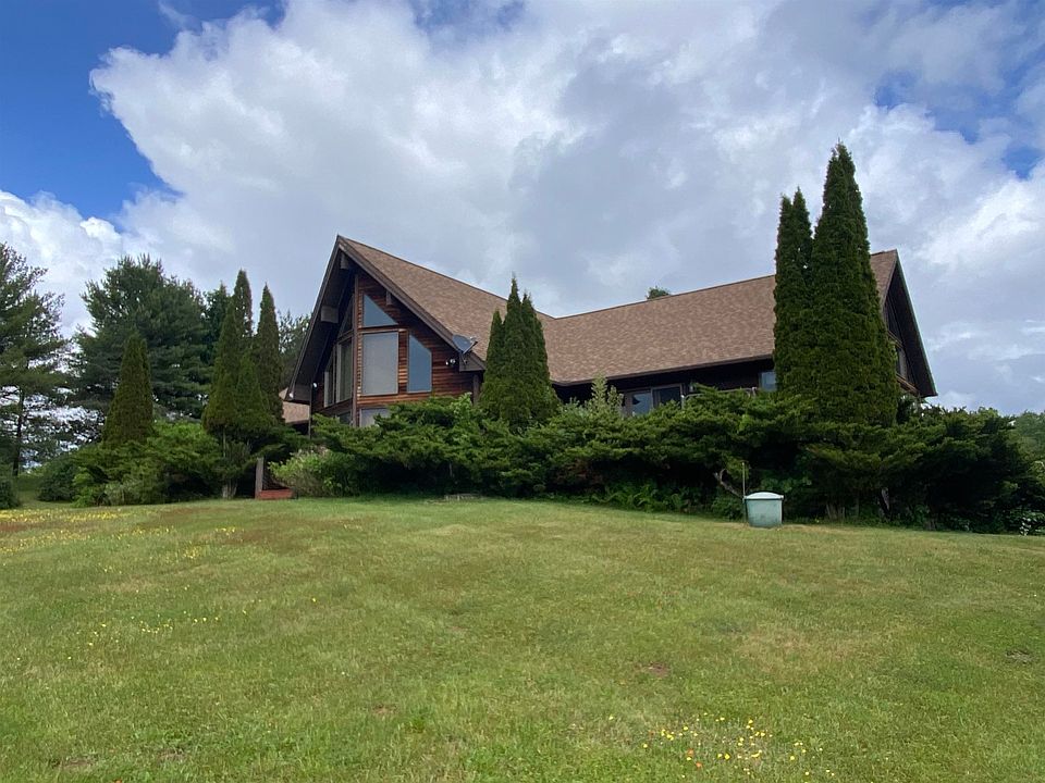 2nd image of 275 Meadowood Drive