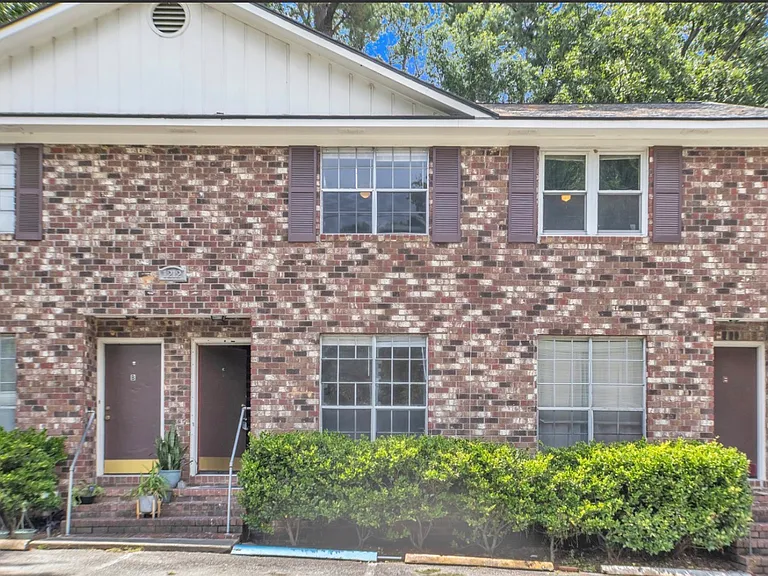 1212 Boone Hill Rd #C — Photo 1