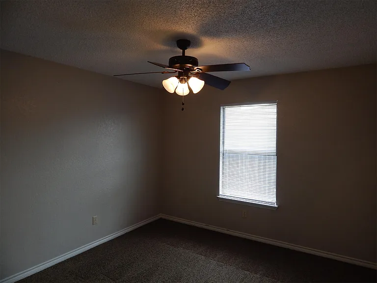 4503 River Oaks Dr — Photo 25