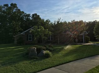 2925 Foxcroft Cir, Sumter, SC 29154