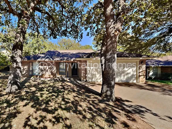 1342 Breckenridge Rd, Mansfield, TX 76063