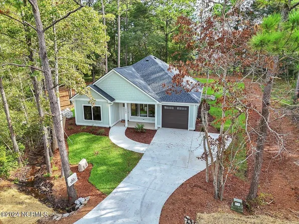 3080 River Hills Drive SW, Shallotte, NC 28470