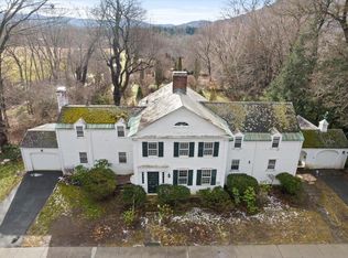 16 Walloomsac Rd, Old Bennington, VT 05201