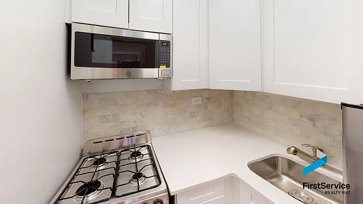 Rented by FirstService Realty (legacy) | media 11