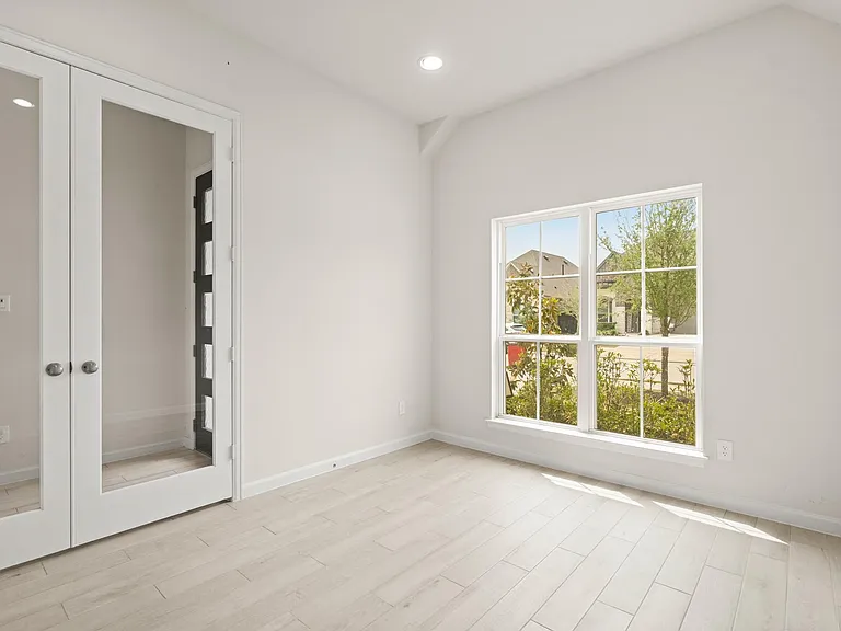 142 Amaranth Way — Photo 20