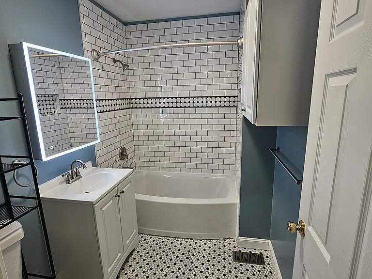 115 Washington St #A — Photo 4