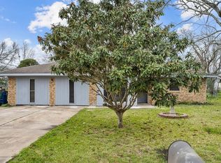 1227 Fair Dr, Angleton, TX 77515