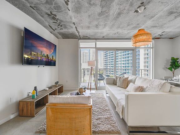 3rd image of 3250 NE 1st Ave Floor 9-ID1022235P