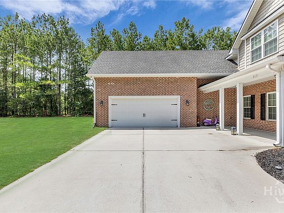 4th image of 515 Bodaford Road
