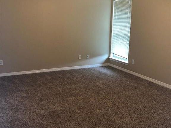 5th image of 509 Branchwood Dr