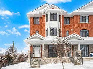 180 Benton St, Kitchener, ON N2G 3H8