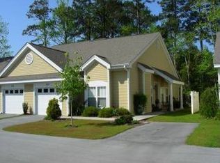 104 Darwin Ct, Morehead City, NC 28557