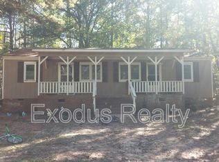 316 Country Estates Dr, Sanford, NC 27330