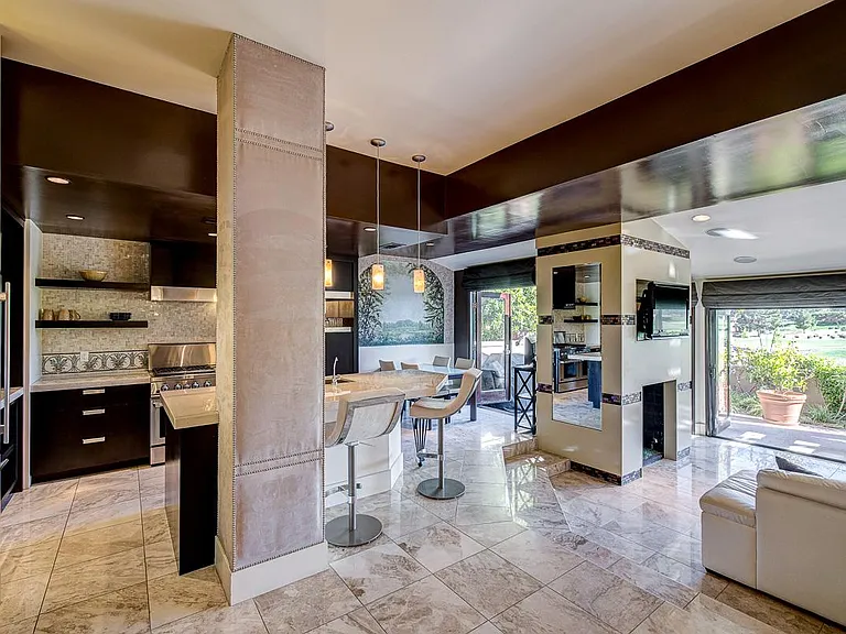 7277 Mission Hills Dr — Photo 8