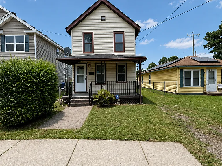 3239 Marne Ave — Photo 1