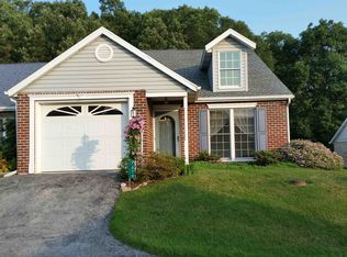 2318 Majestic Ct, Chambersburg, PA