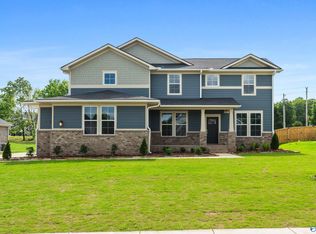 314 Merrydale Dr, Huntsville, AL 35811