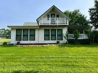 3745 Centerpoint Rd, Oak Hill, OH 45656