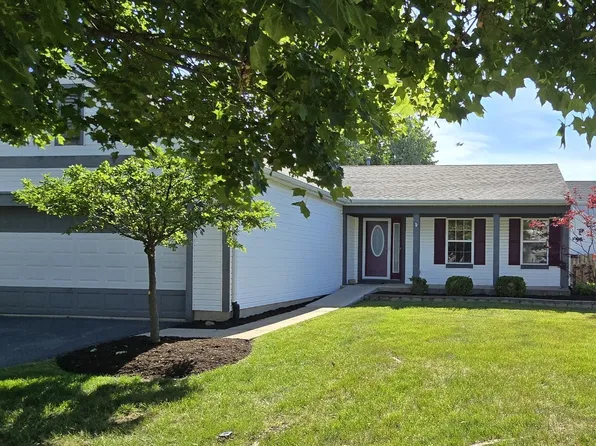 608 N White Ln, Hainesville, IL 60030