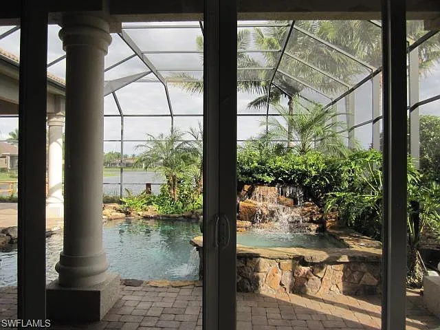 18301 Verona Lago Dr — Photo 22