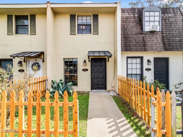 2419 Robley Dr, Lafayette, LA 70503