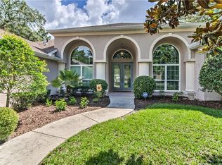 8 Pitcairn Ct, Homosassa, FL 34446