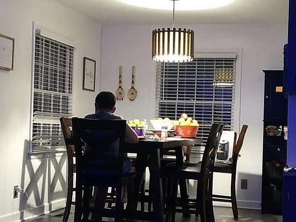4th image of 1762 Forest Dr