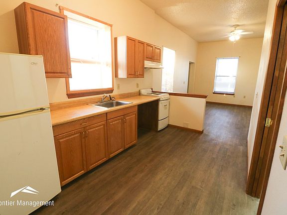 4th image of 111 S Erpelding Rd #203