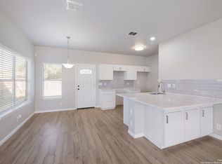 7211 Falcon Trl, San Antonio, TX 78227