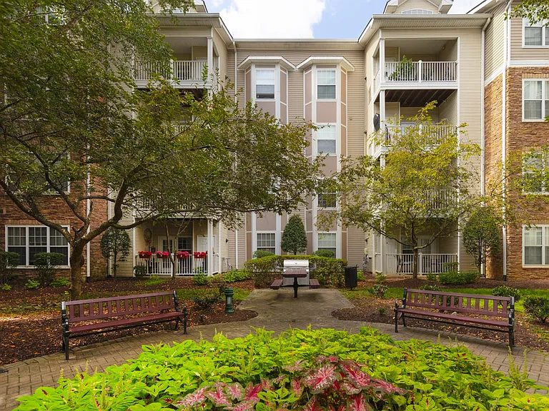 Park Place — Photo 9