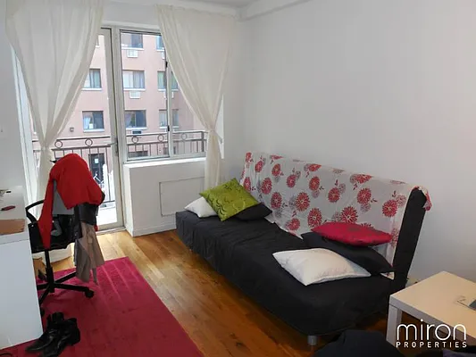 Rented by Miron Properties | media 38