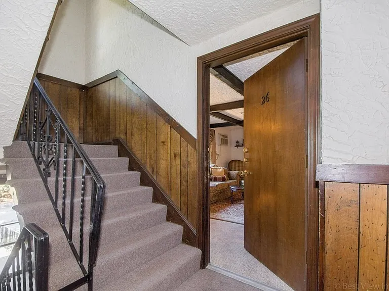 32 Spencer Rd #26M — Photo 7