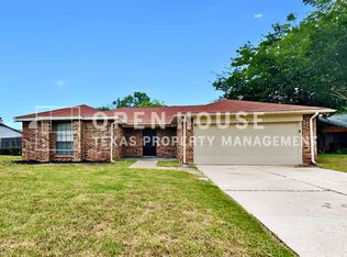 3506 Kirby Creek Dr, Grand Prairie, TX 75052