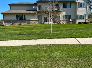 854 Church St #5, Allenton, WI 53002