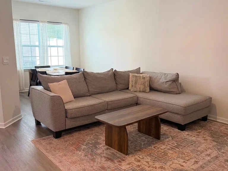 5528 Avery Dr — Photo 23