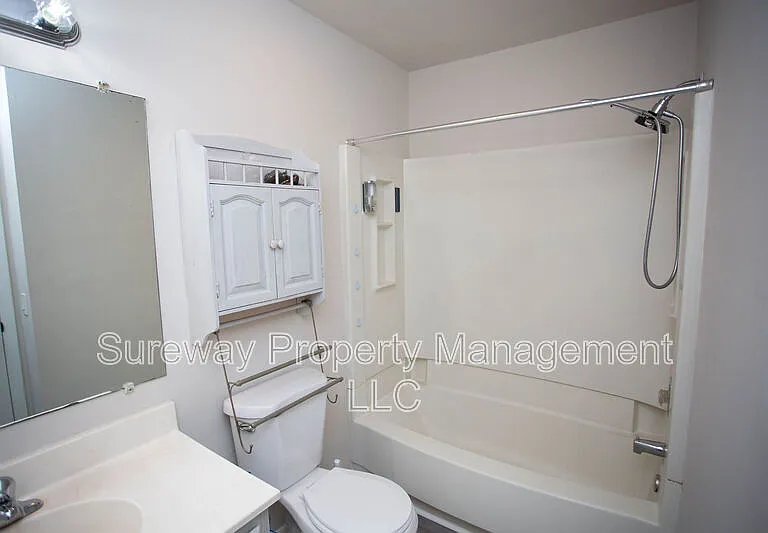 137 Brent Ct — Photo 20