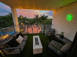 The Gate Three, Tamarac, FL 33319